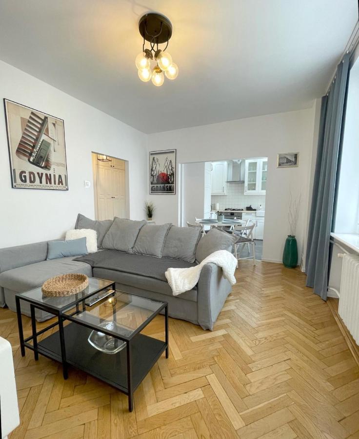 08 Gdynia Centrum - Apartament Mieszkanie Dla 6 Os Bagian luar foto