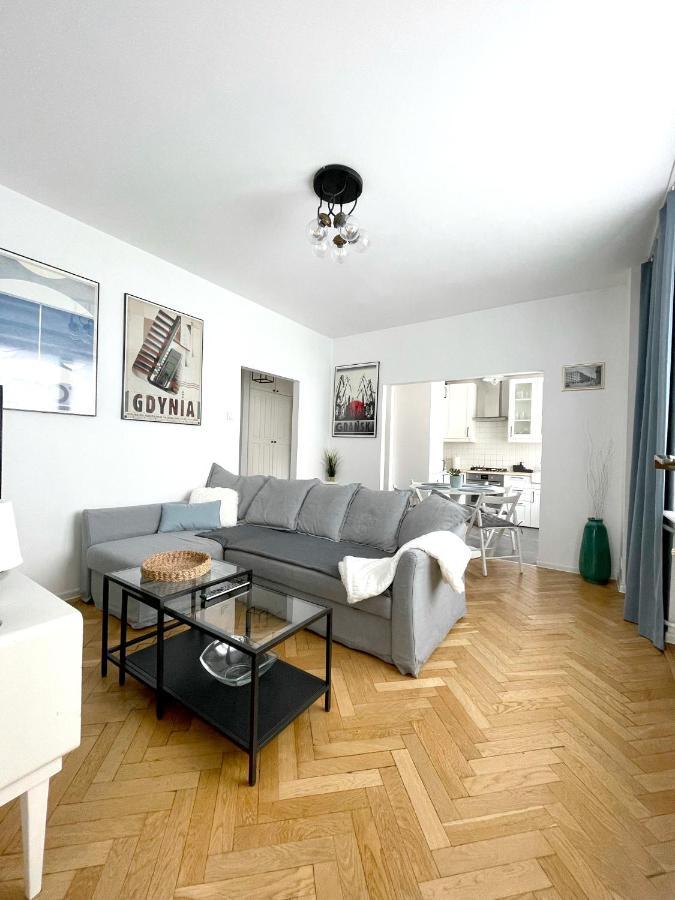 08 Gdynia Centrum - Apartament Mieszkanie Dla 6 Os Bagian luar foto