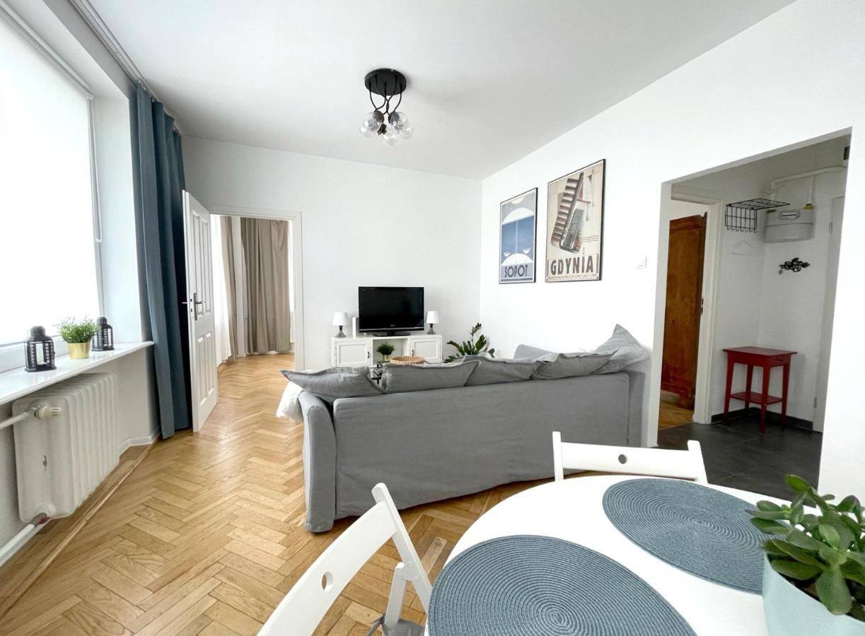 08 Gdynia Centrum - Apartament Mieszkanie Dla 6 Os Bagian luar foto