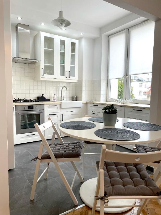 08 Gdynia Centrum - Apartament Mieszkanie Dla 6 Os Bagian luar foto